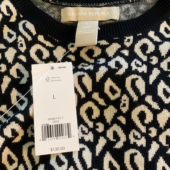 Brand new with tags! Banana Republic lightweight knit dress - Picture 6 of 6